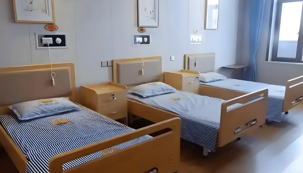 迁入深圳户口需要什么手续_陈梦与演员任嘉伦一起打乒乓球，两人系发小+队友 在公平时都住司宿舍