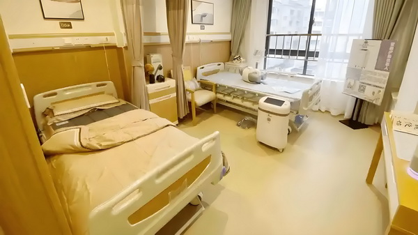 入深户最大年龄限制是多少_电影《戏台》预测票房超3亿 电影戏台预项目地址